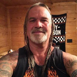 Meet your Posher, Harley